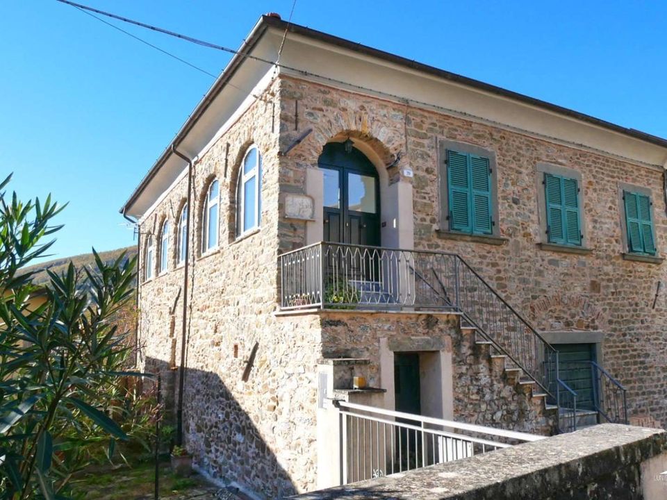Villa i Fivizzano, Massa and Carrara - bilde 1