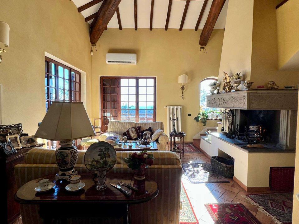 Villa i Ronciglione, Viterbo - foto 1
