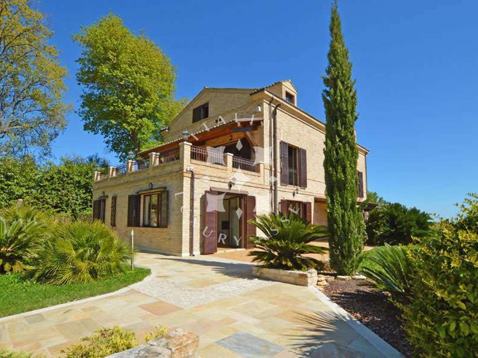 Villa i Lapedona, Fermo - foto 1