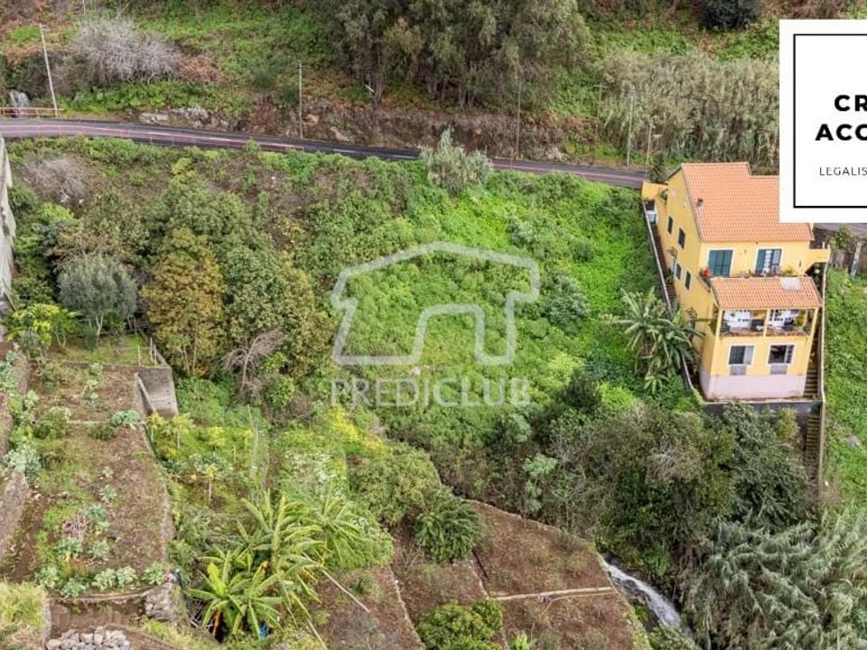 Helårsgrund i Ribeira Brava, Madeira - foto 1