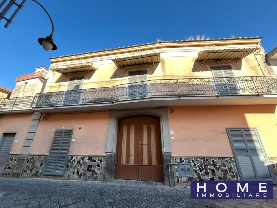 Villa i Crispano, Naples - bilde 1