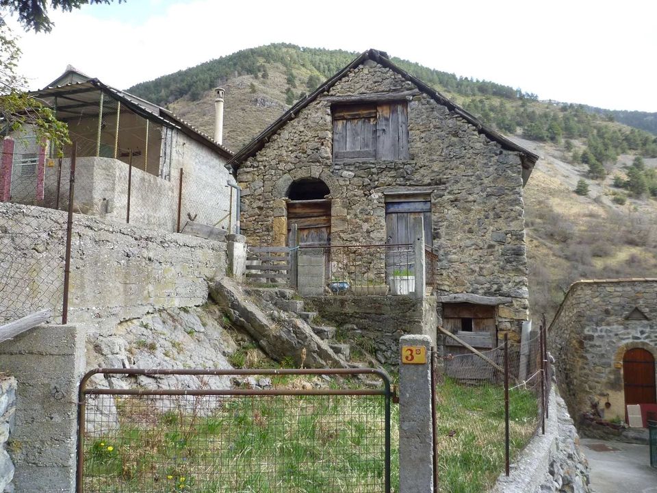 Villa en Pierlas, Alpes-Maritimes - foto 1