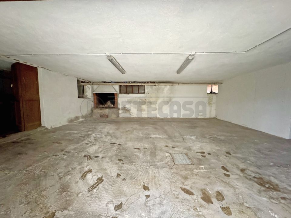 Garage i Cornedo Vicentino, Vicenza - foto 4