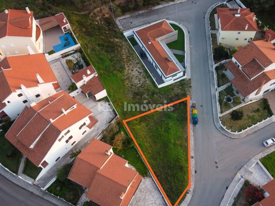 Helårsgrund i Abrantes, Santarem - foto 1