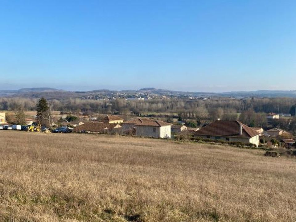Helårsgrund i Charmes-sur-l'Herbasse, Drome - foto 1