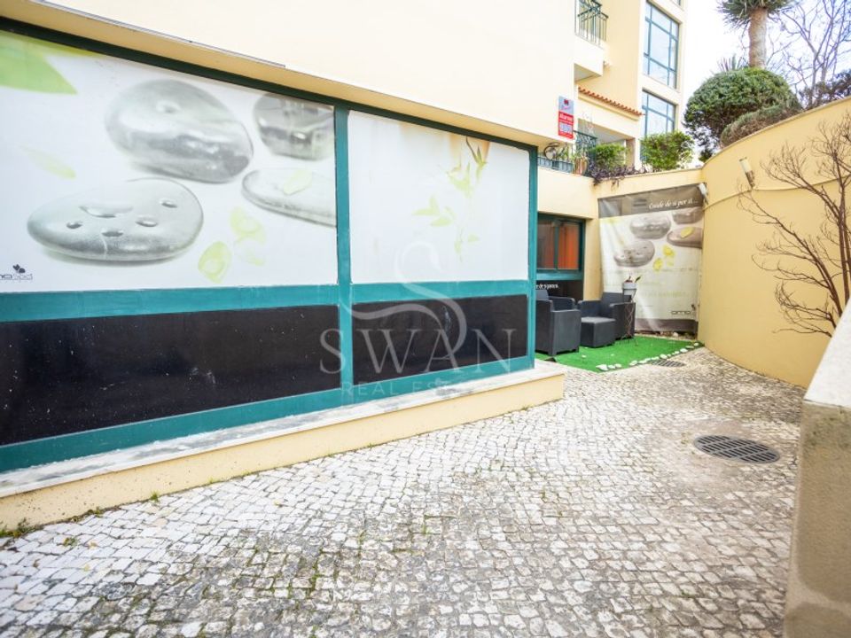 Erhvervsejendom i Carcavelos, Lisbon - foto 3