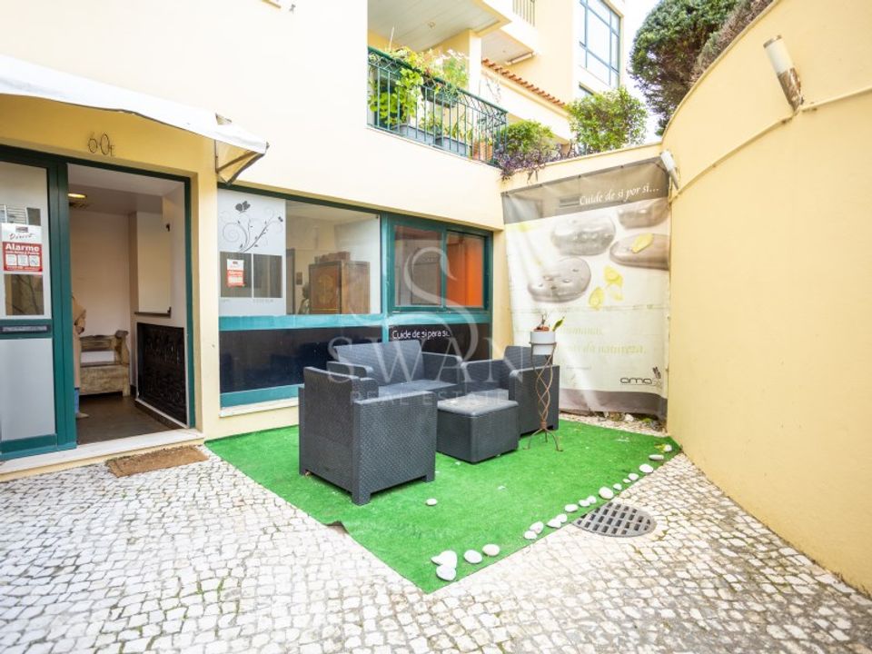 Erhvervsejendom i Carcavelos, Lisbon - foto 4