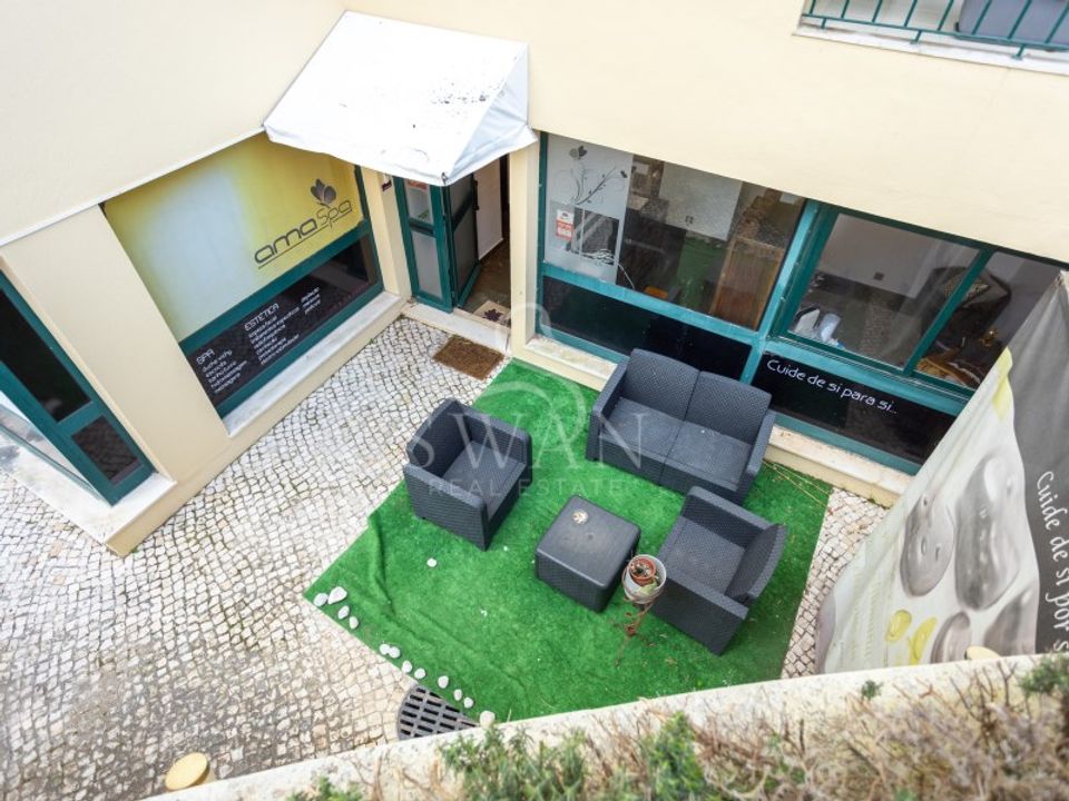 Erhvervsejendom i Carcavelos, Lisbon - foto 5