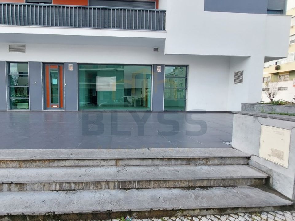 Erhvervsejendom i Odivelas, Lisbon - foto 2