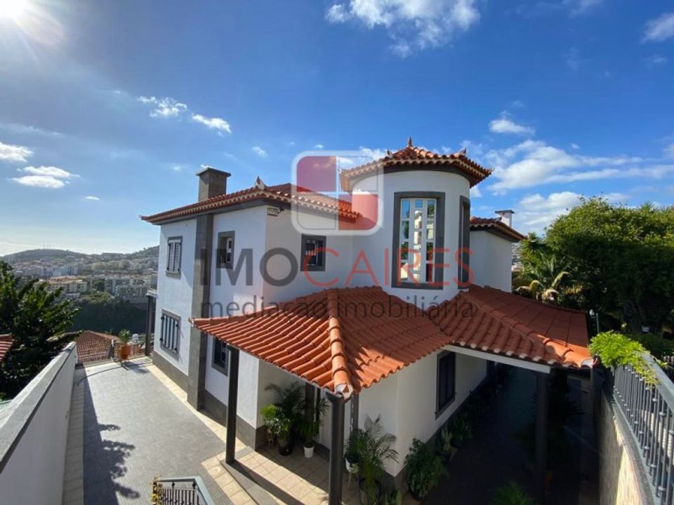 Villa i Sao Roque, Madeira - bilde 1