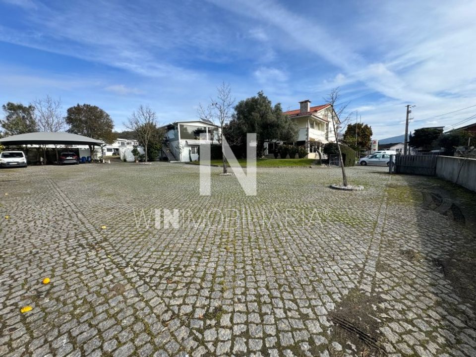 Erhvervsejendom i Vila Nova de Famalicao, Braga - foto 1