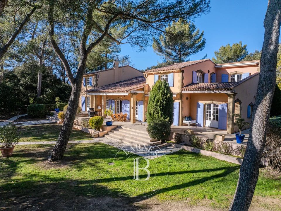 Landejendom i La Bastide-des-Jourdans, Vaucluse - foto 1