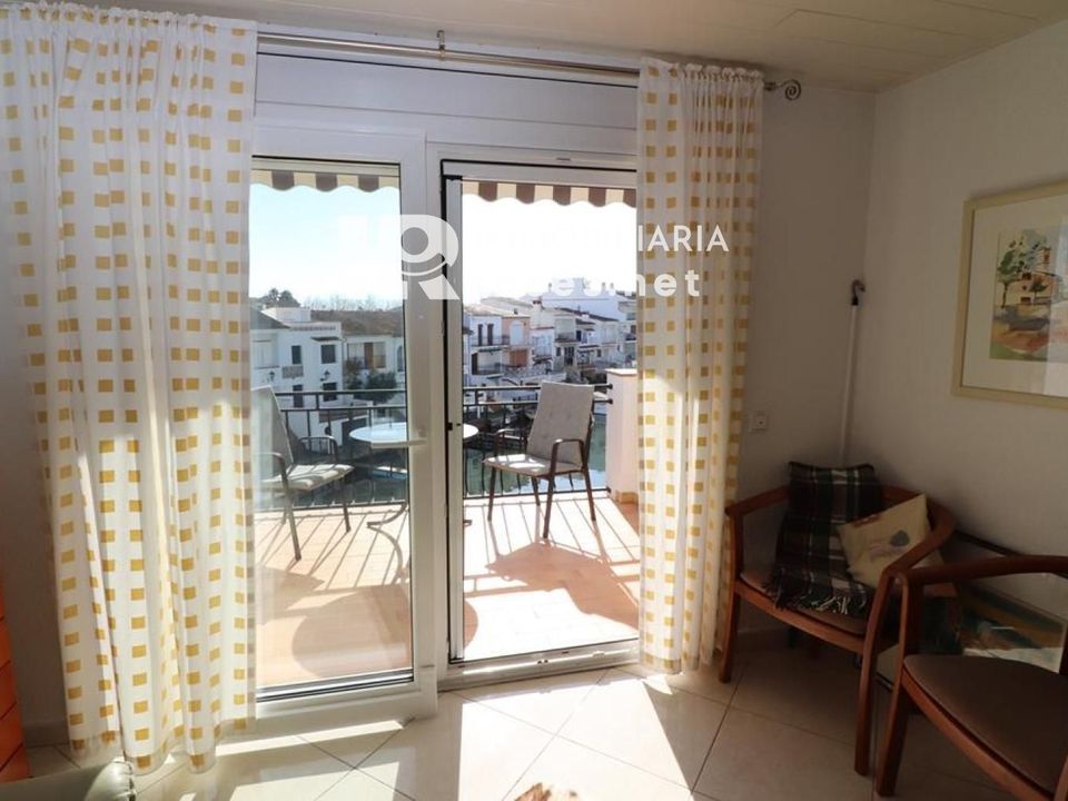 Lejlighed i Empuriabrava, Gerona - foto 2