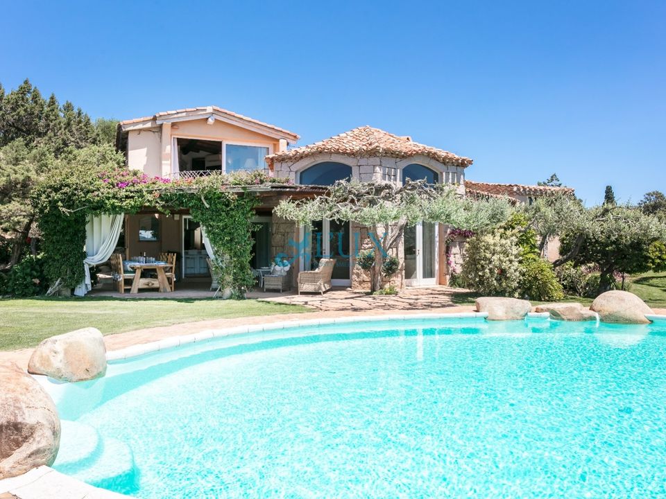 Villa i Porto Cervo, Sassari - foto 1