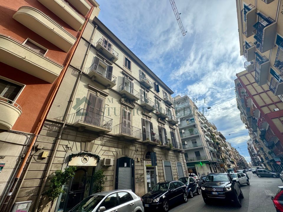 Erhvervsejendom i Bari, Bari - foto 4