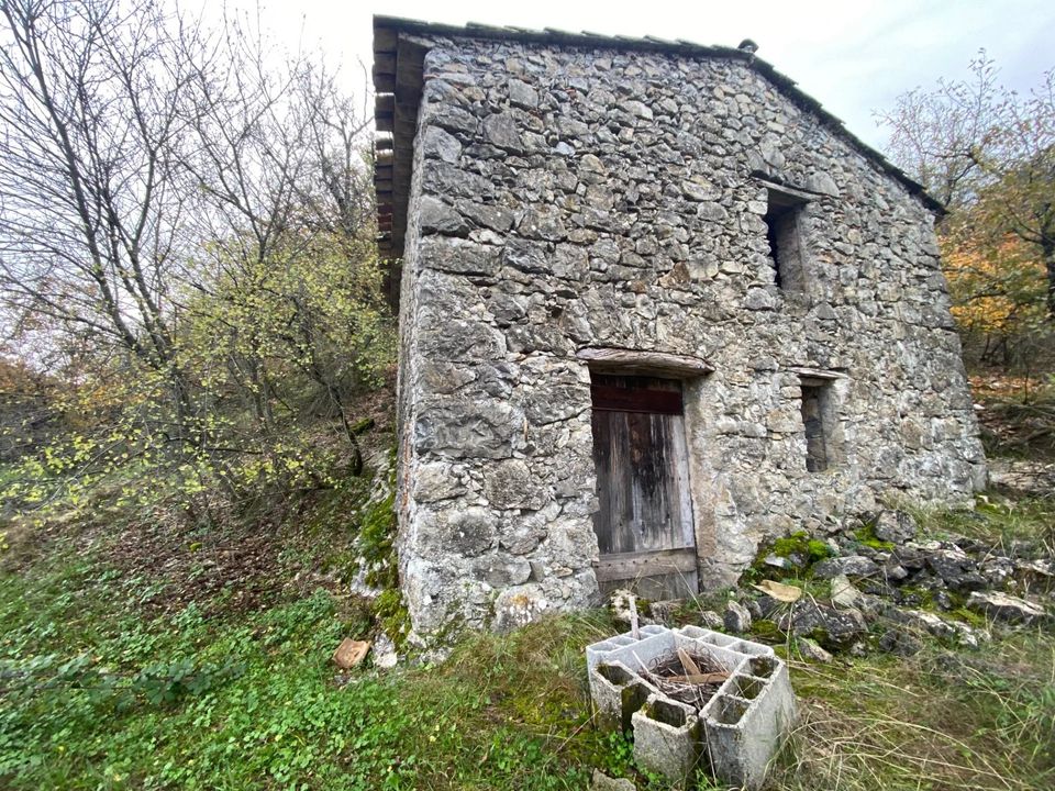 Villa i Malaussène, Alpes-Maritimes - foto 1