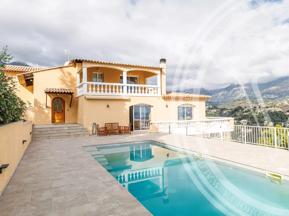 Villa i Menton, Alpes-Maritimes - foto 1