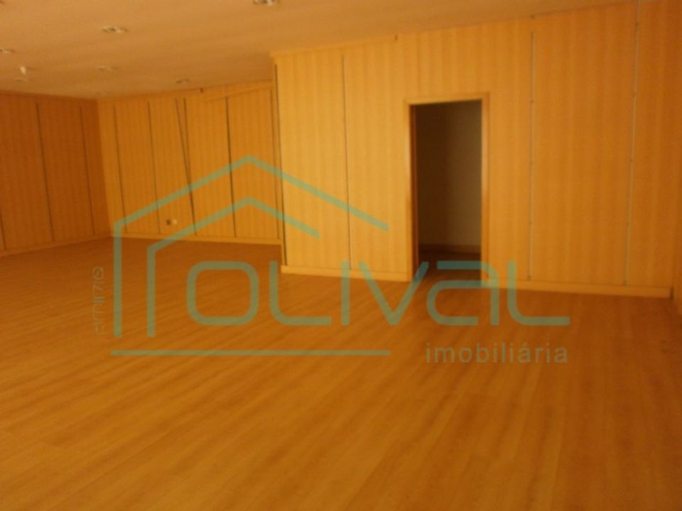 Erhvervsejendom i Samora Correia, Santarem - foto 3