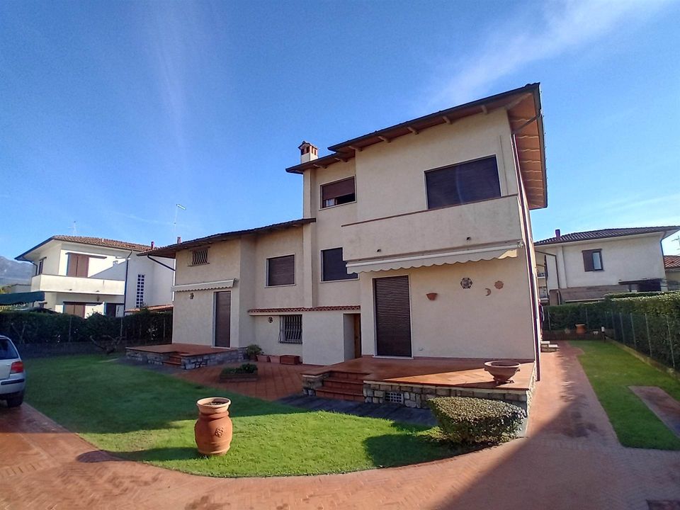 Villa i Pietrasanta, Lucca - foto 1