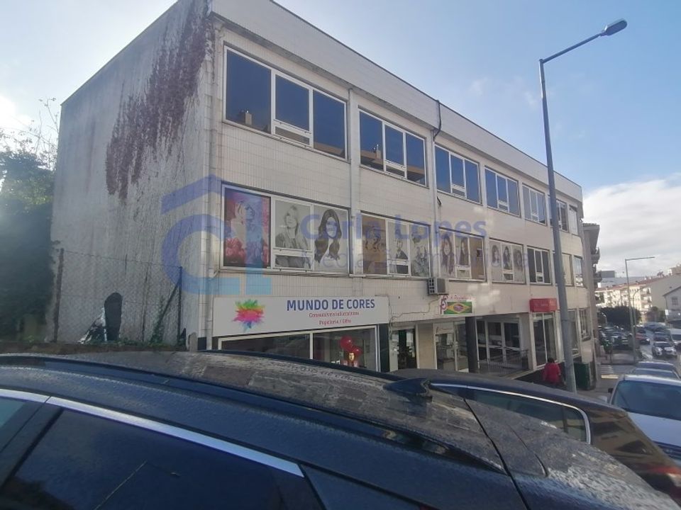 Erhvervsejendom i Oliveira de Azemeis, Aveiro - foto 3