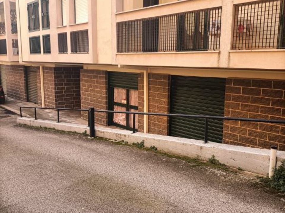 Erhvervsejendom i Acquaviva delle Fonti, Bari - foto 1