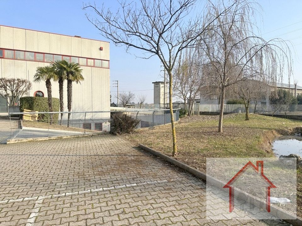 Erhvervsejendom i Volpago del Montello, Treviso - foto 2
