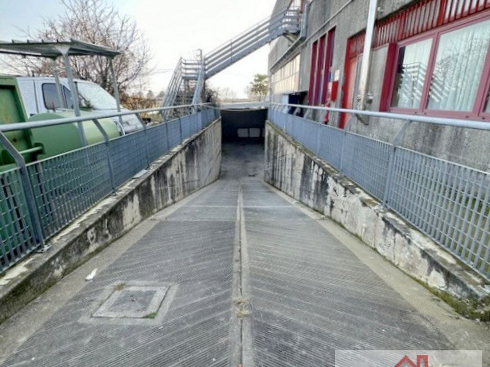 Erhvervsejendom i Volpago del Montello, Treviso - foto 4