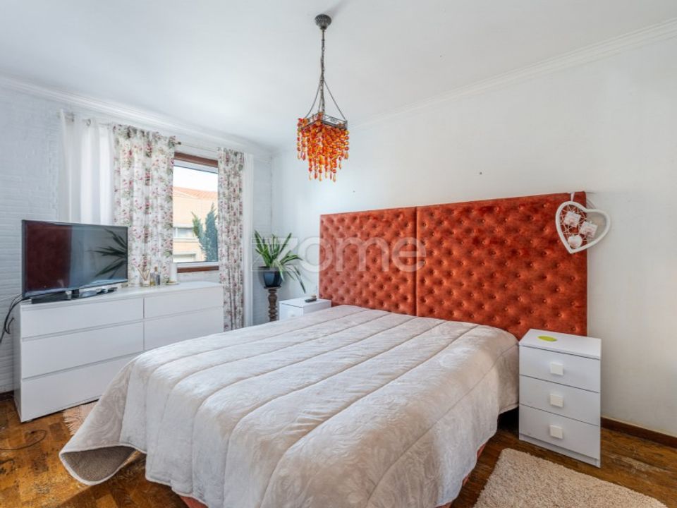 Villa i Silvalde, Aveiro - bilde 1