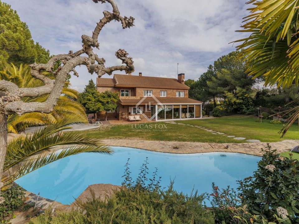 Villa i Boadilla Del Monte, Madrid - foto 1