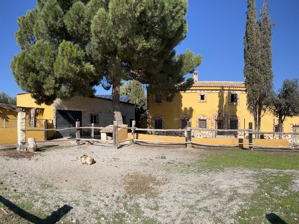 Landejendom i Baza, Granada - foto 1