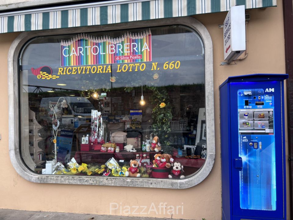 Erhvervsejendom i Pontelongo, Padua - foto 2