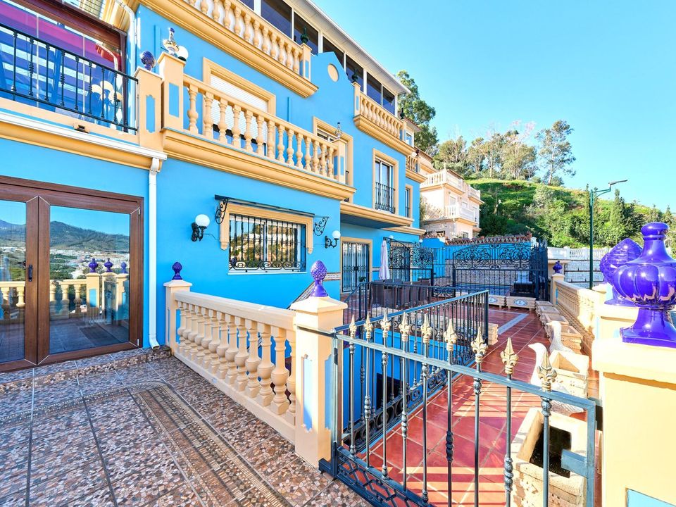 Villa i Malaga city, Malaga - foto 1