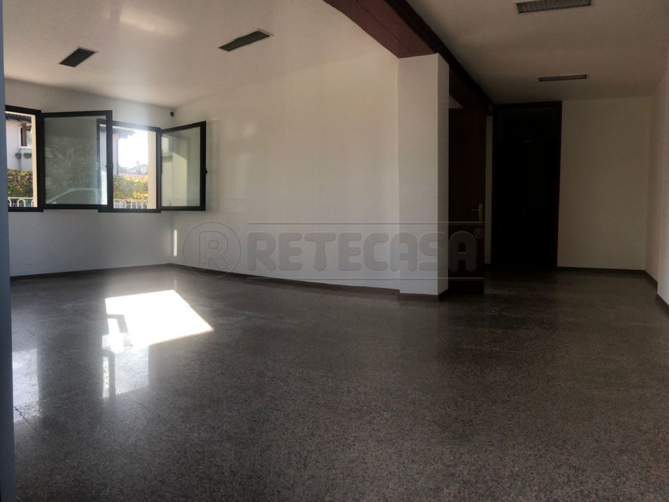 Erhvervsejendom i Romano d'Ezzelino, Vicenza - foto 5