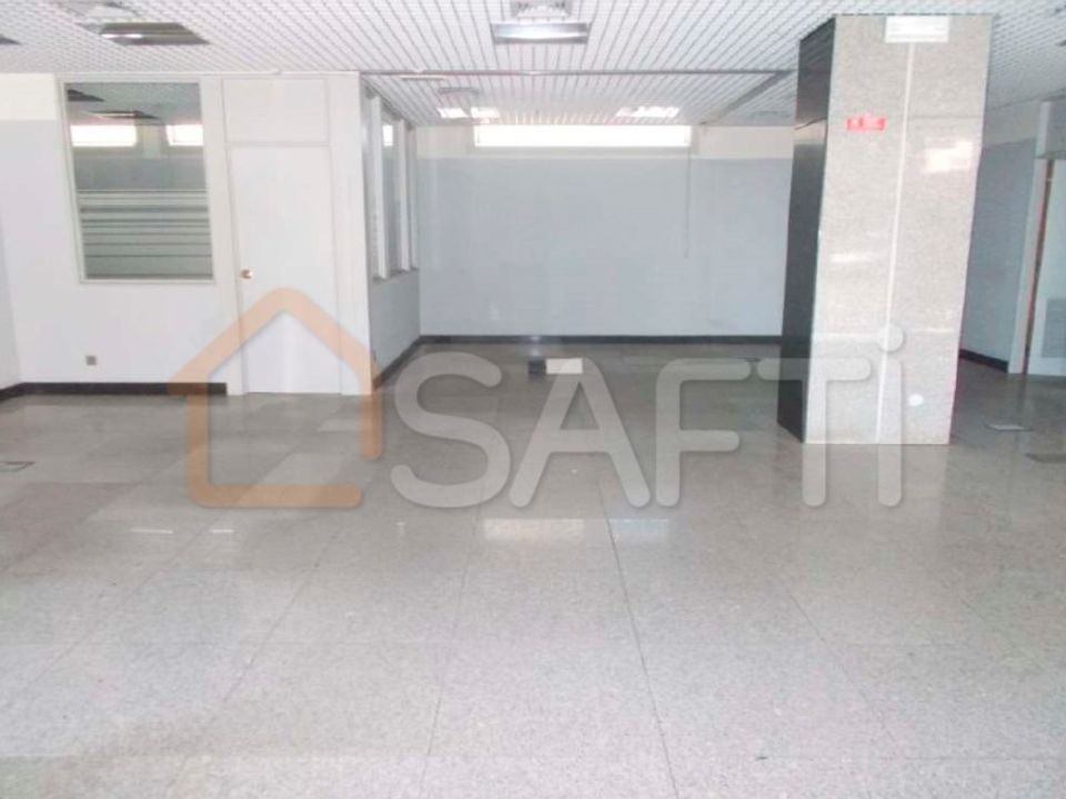 Propiedad comercial en Cortegaca, Aveiro - foto 4