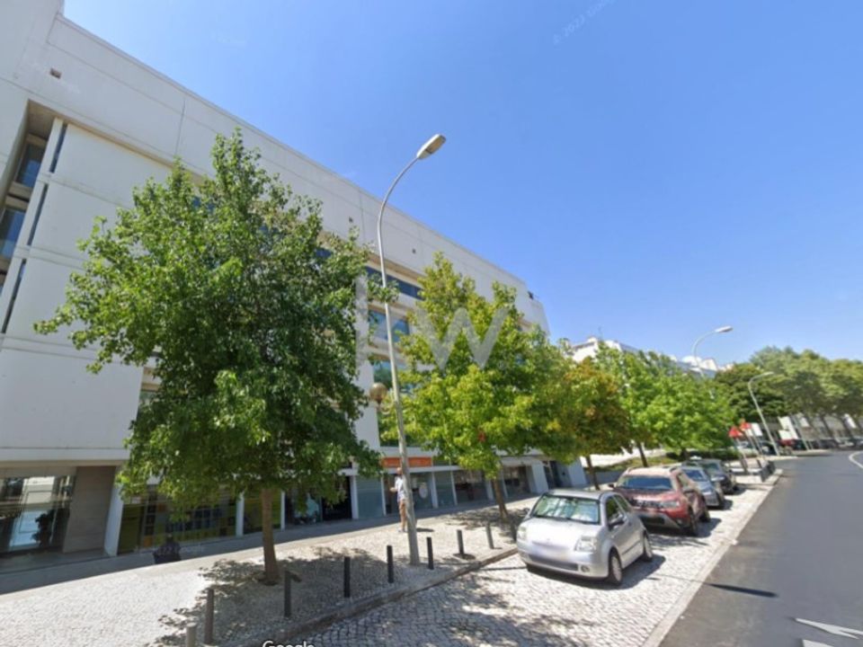 Erhvervsejendom i Alges, Lisbon - foto 4