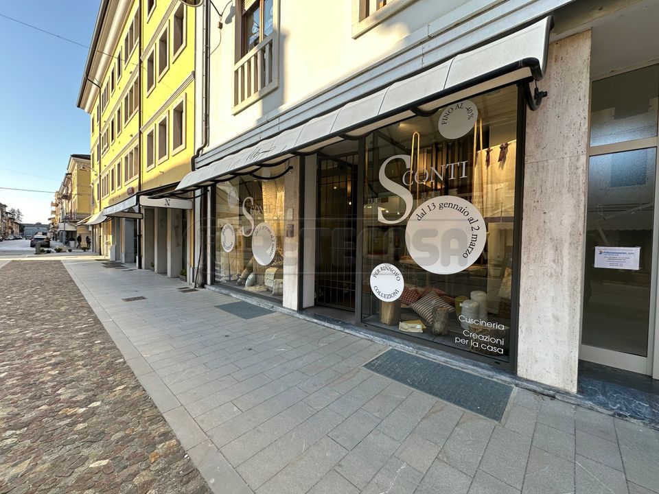 Erhvervsejendom i Palmanova, Udine - foto 5