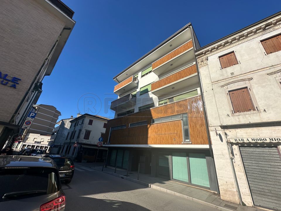 Erhvervsejendom i Cervignano del Friuli, Udine - foto 2
