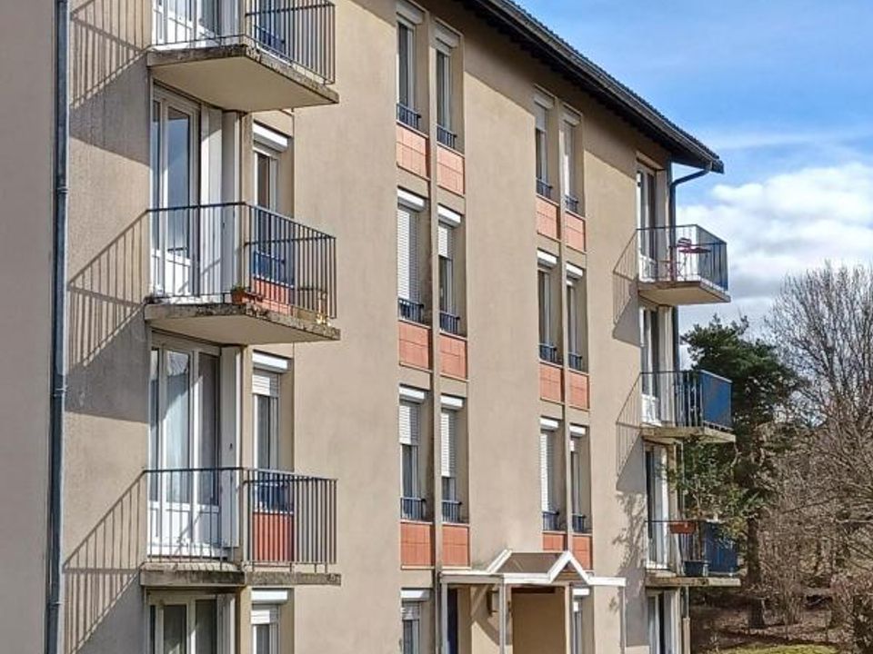Apartament a Noirétable, Loire - foto 1