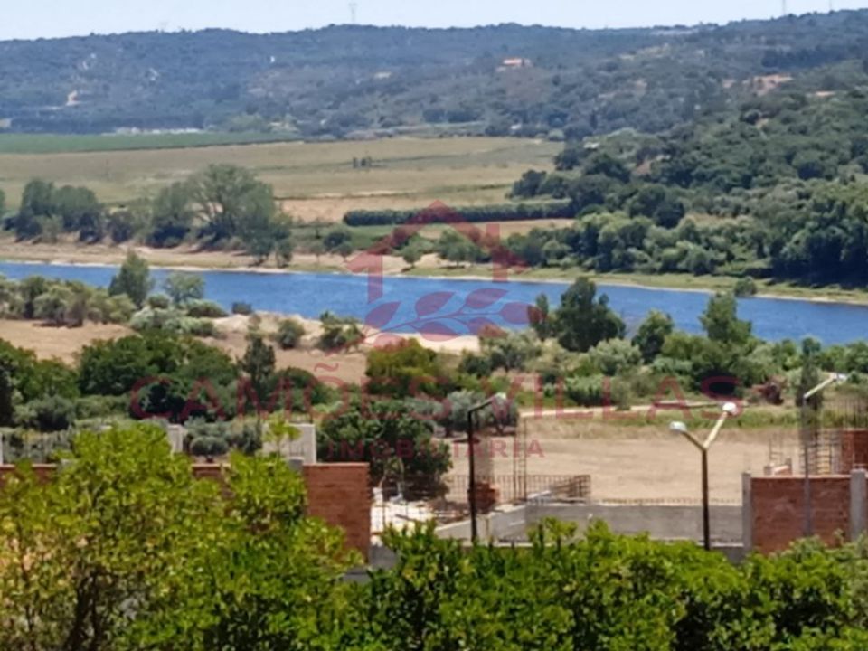 Helårsgrund i Constancia, Santarem - foto 1