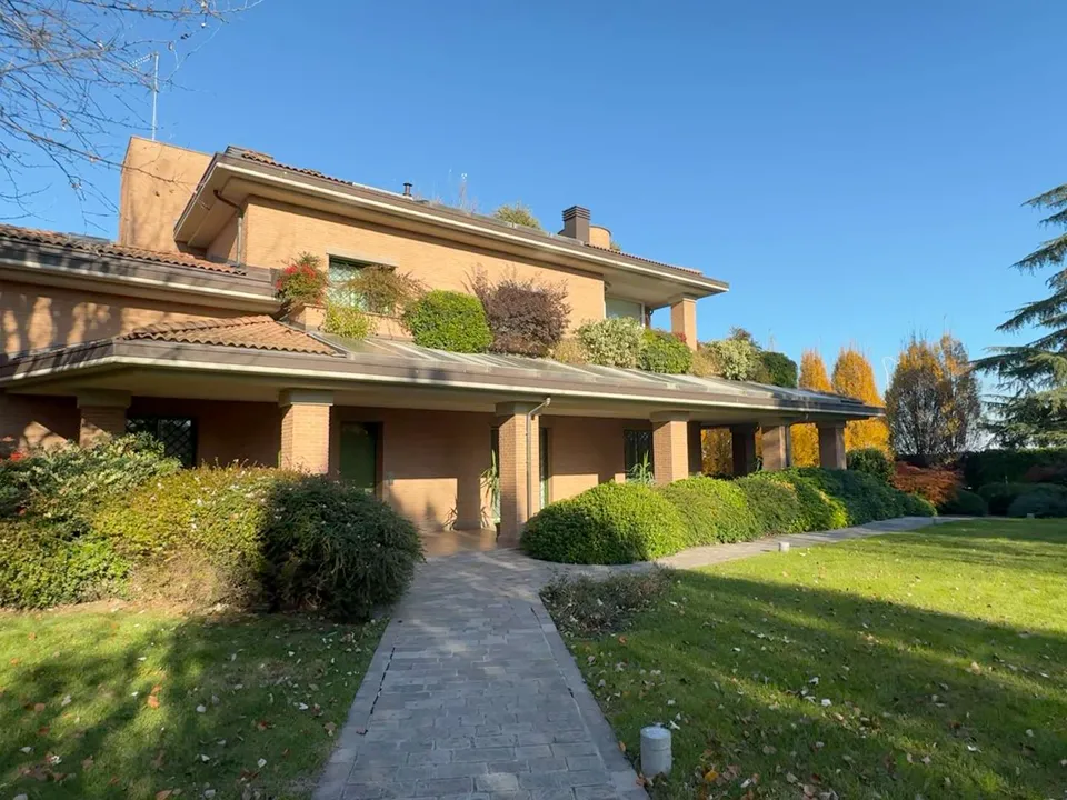 Villa i San Lazzaro Di Savena, Bologna - foto 1