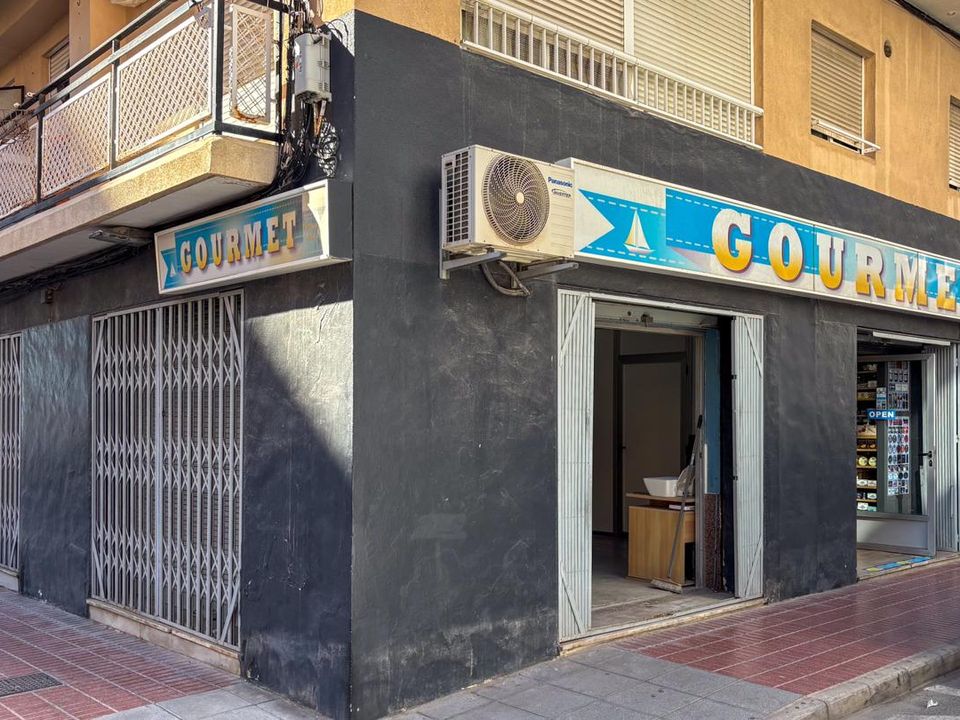 Erhvervsejendom i Santa Pola, Alicante - foto 3