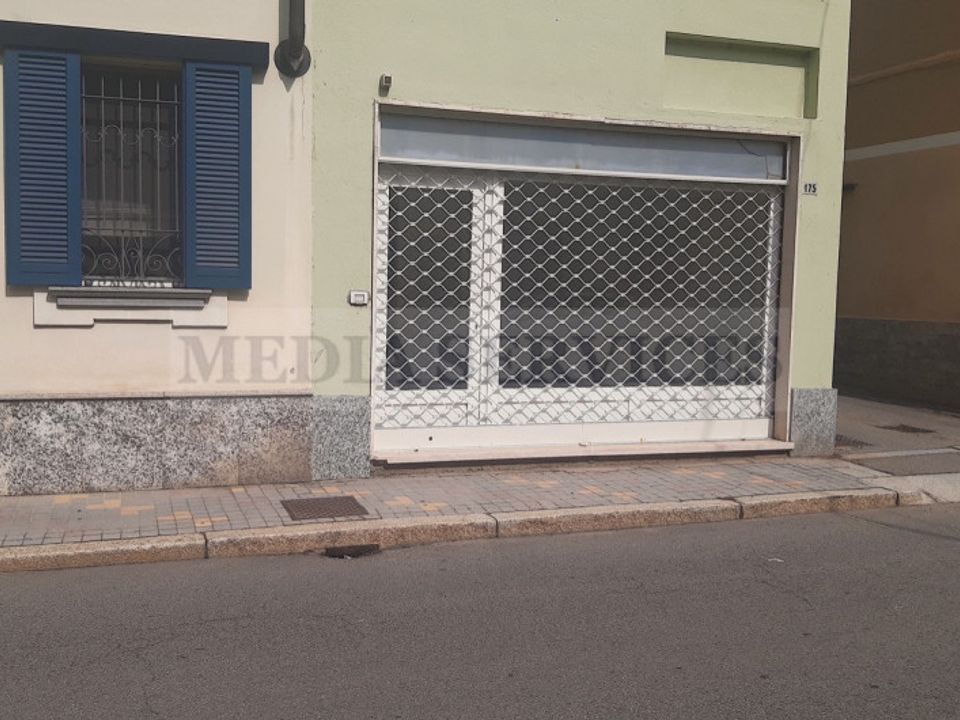 Erhvervsejendom i Garlasco, Pavia - foto 4
