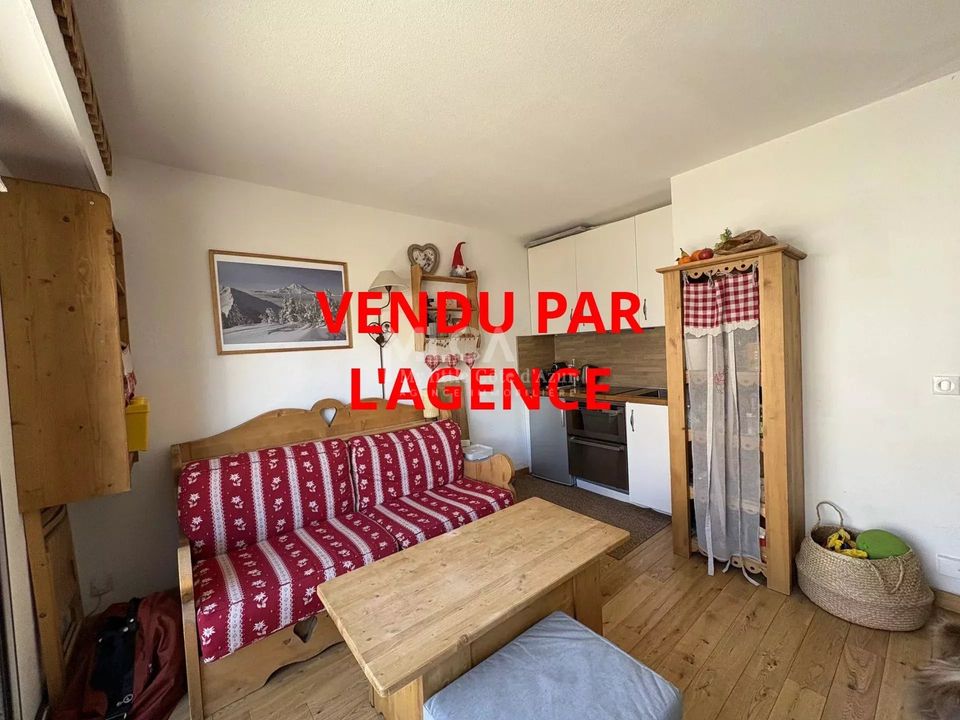 Leilighet i Saint-Étienne-de-Tinée, Alpes-Maritimes - bilde 1