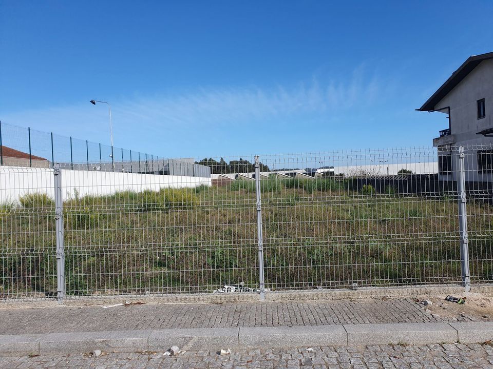 Helårsgrund i Maia, Porto - foto 1