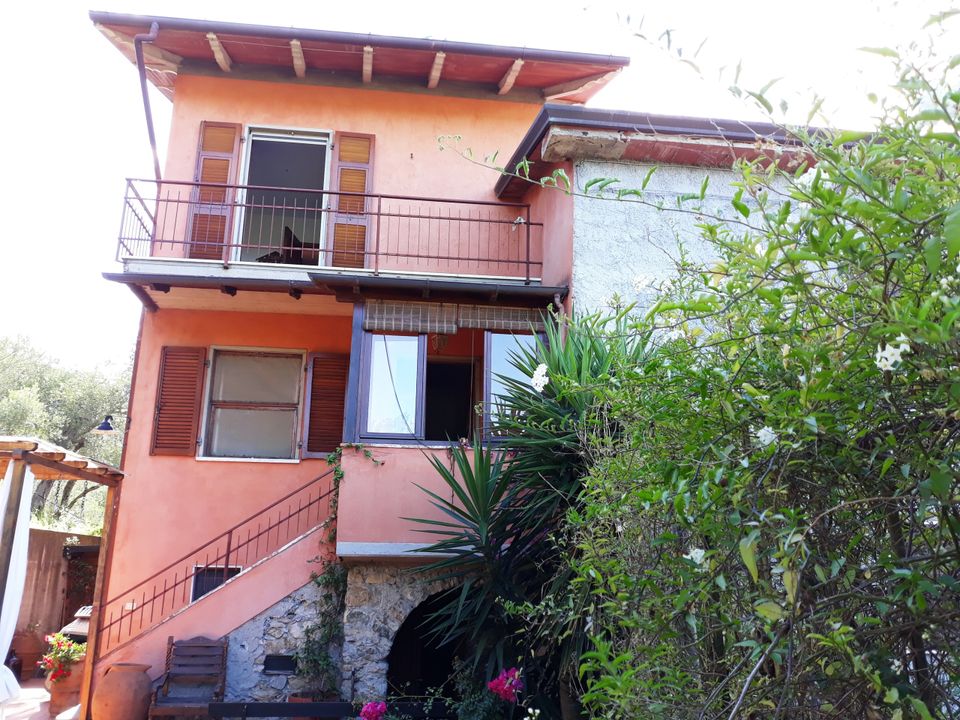 Rekkehus i Castelnuovo Magra, La Spezia - bilde 1