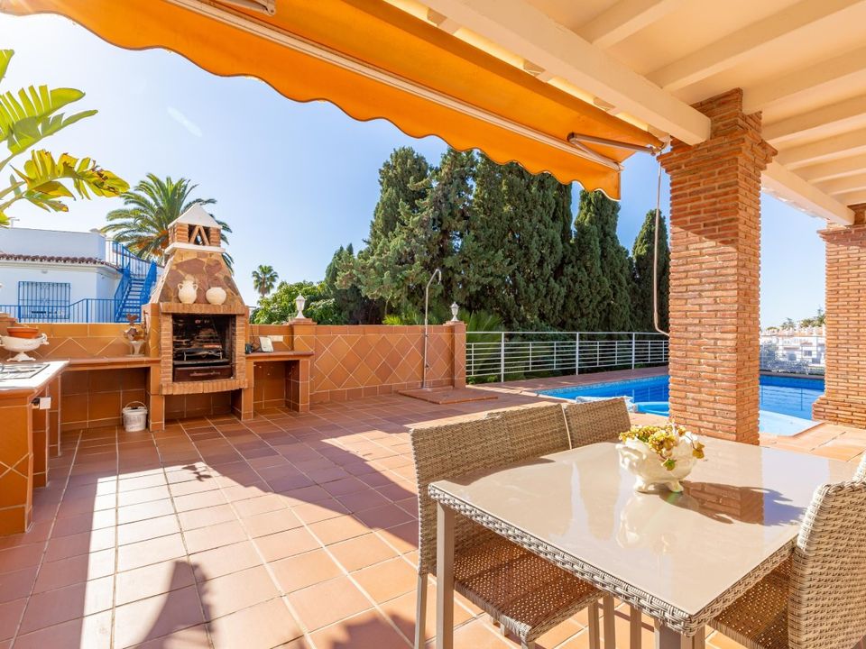 Villa i Nerja, Malaga - foto 4