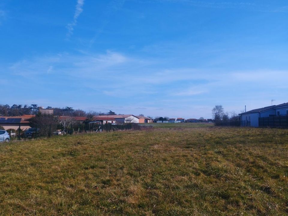 Tomt i Saint-Clar-De-Riviere, Haute-Garonne - bilde 2