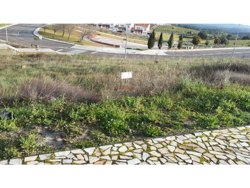 Helårsgrund i Vila Vicosa, Evora - foto 2