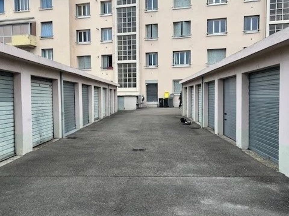 Garatge a Villeurbanne, Rhone - foto 2