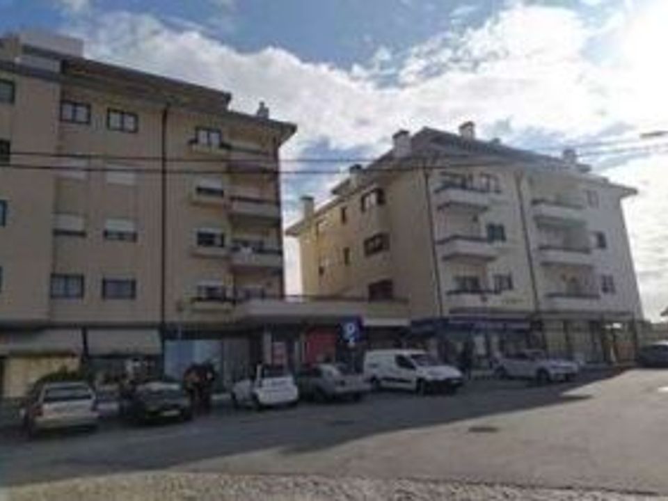 Erhvervsejendom i Santa Maria da Feira, Aveiro - foto 2